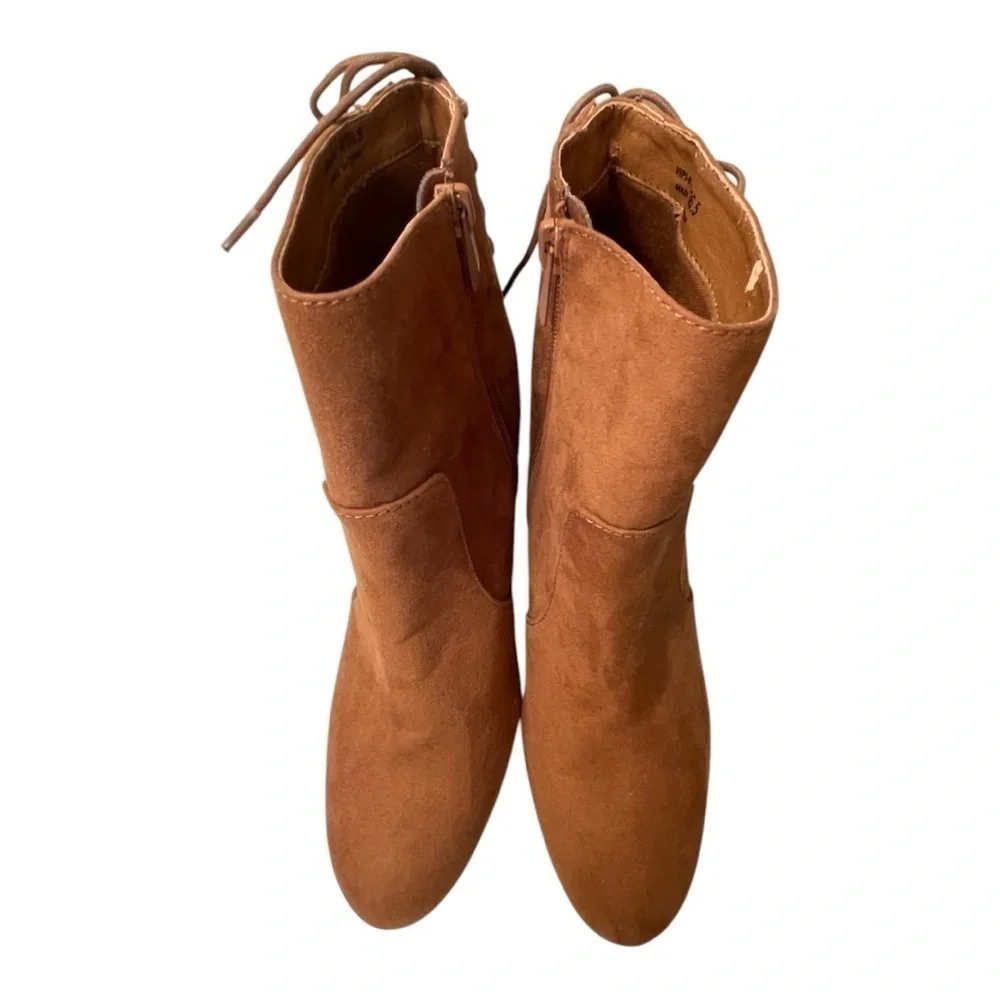 LC by Laundry women’s brown booties size 6M, lace up back zippered side